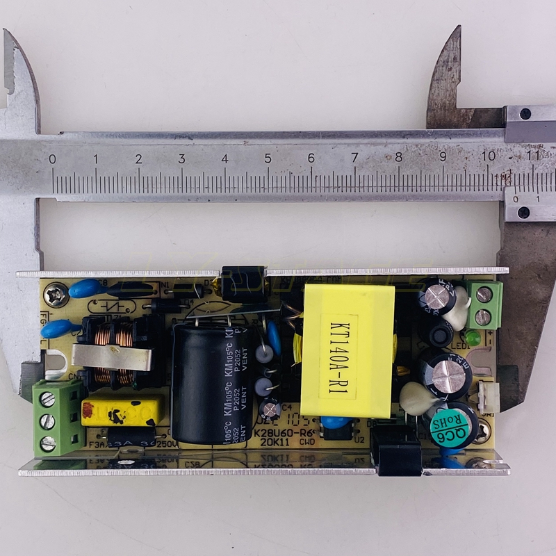 K28-U72S15 15V 4.8A 28Volts 72 - Smps Power Supply recension och pris
